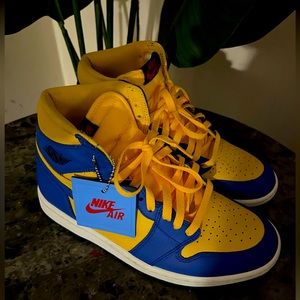 Wmns Air Jordan 1 Retro High OG 'Reverse Laney'